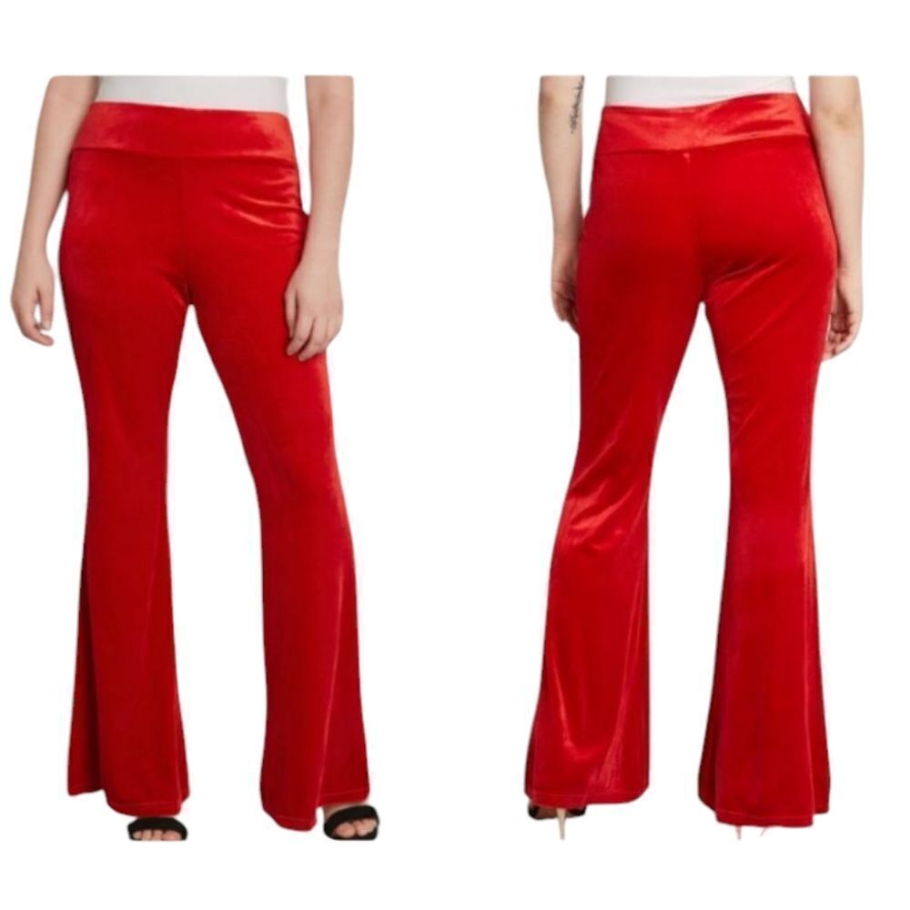 NWT ModCloth Loving the Luxe Life Velvet Flare leg Vibrant Hollyberry Red size M